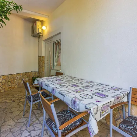 דירה Renoviertes Nur 600 Meter Zum Mit Privater Terrasse, Grill, Waschmaschine *